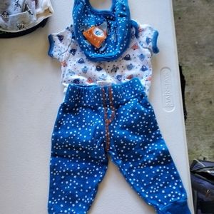Newborn outfit